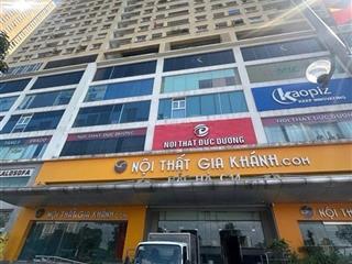 Bán chung cư c14 bắc hà, căn 70m², 2pn 2vs, ban công đông nam.