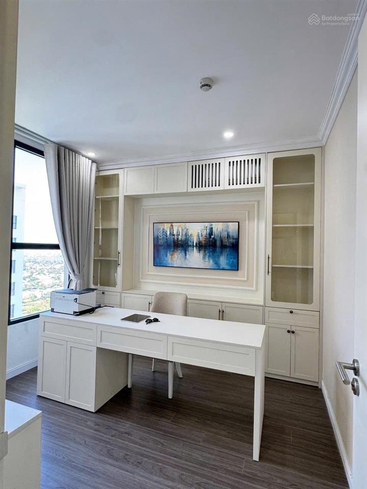 Bán căn 2pn fpt plaza 2 full nội thất sẵn sổ đỏ