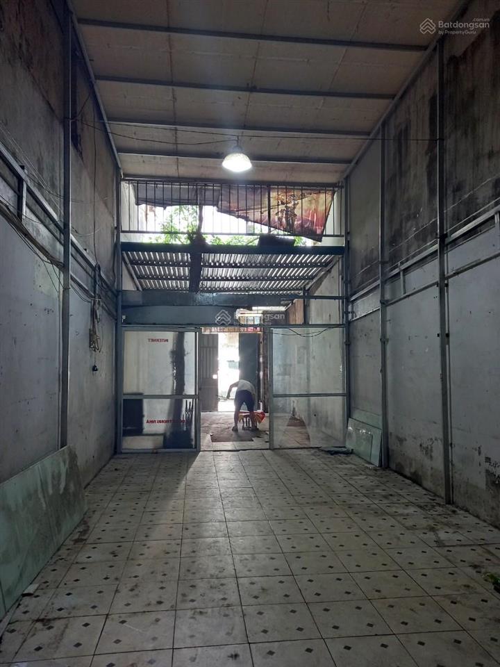Chính chủ bán nhà cấp 4 số 443 ngõ 192 lê trọng tấn, mặt ngõ 8m ô tô tránh nhau giá cực rẻ