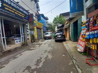 Chính chủ bán nhà cấp 4 số 443 ngõ 192 lê trọng tấn, mặt ngõ 8m ô tô tránh nhau giá cực rẻ