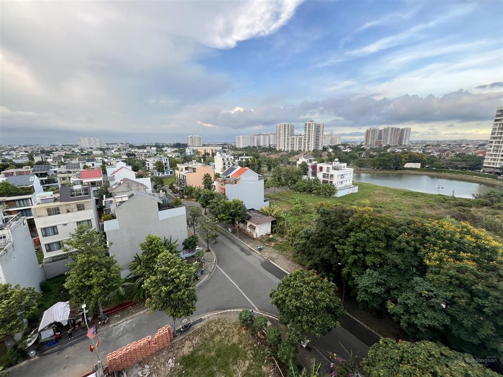 Cho thuê căn #ehomes 40m2 1pn + full nội thất  6tr ( ở liền)
#quyenhome 0907 790 ***  cafe