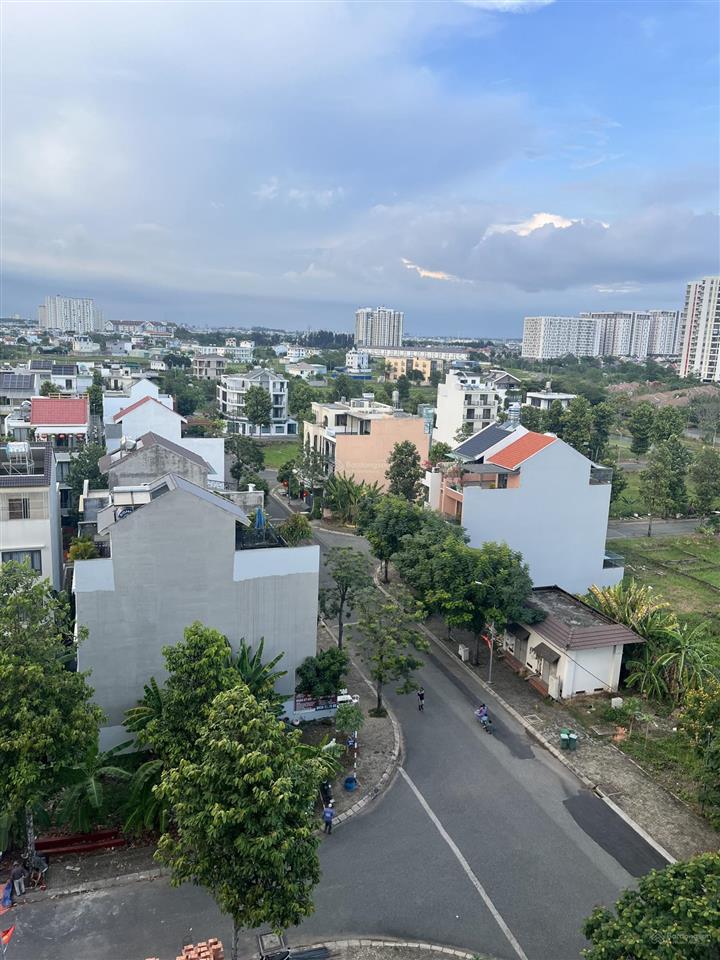 Cho thuê căn #ehomes 40m2 1pn + full nội thất  6tr ( ở liền)
#quyenhome 0907 790 ***  cafe