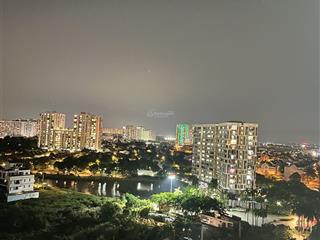 Bán nhanh căn góc 2 bancon thoáng mát  vị trí đẹp  tiện ích full 2km  sát q2  đi q1 15p