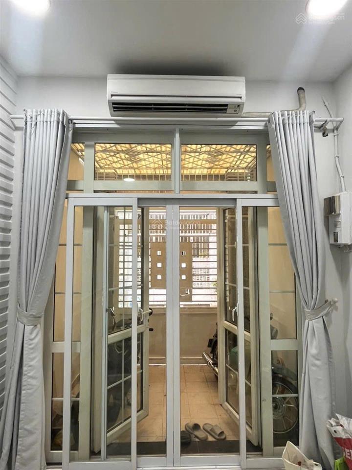 Cho thuê nhanh nhà nguyên căn đường huỳnh .v . bánh quận phú nhuận. #quyenhome  0907 790 ***