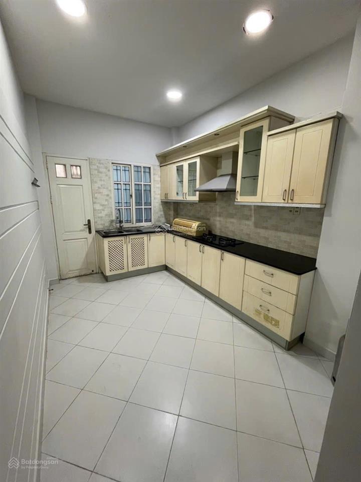 Cho thuê nhanh nhà nguyên căn đường huỳnh .v . bánh quận phú nhuận. #quyenhome  0907 790 ***