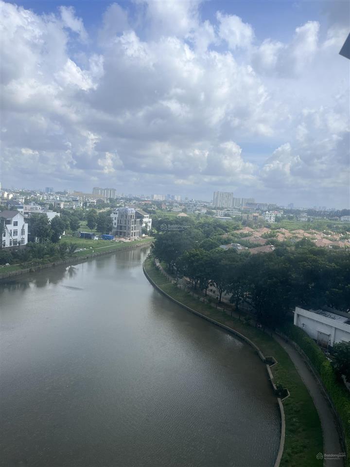 55m 3,5 tỷ
bán căn hộ cc #kikyo residence  đỗ xuân hợp. sát q2  global city. có sổ  hỗ trợ vay
