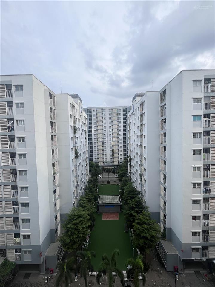 40m 1.280 tỷ. chính chủ kẹt tiền bán nhanh căn hộ cc ehomes đỗ xuân hợp. sát q2  global city