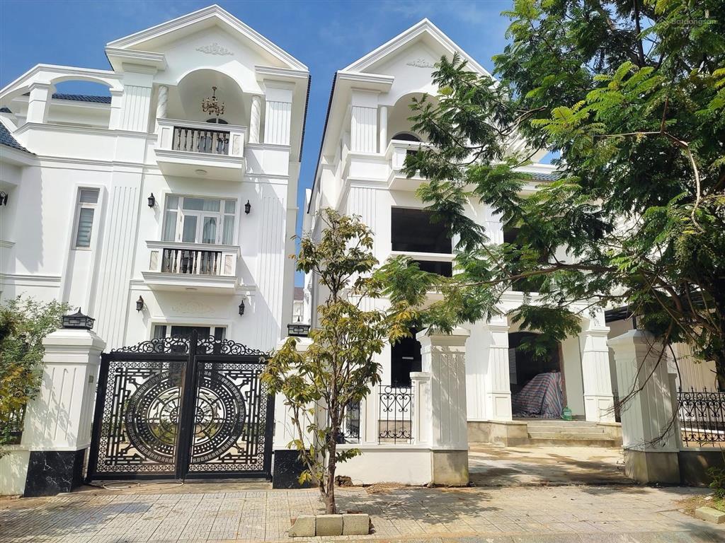 Biệt thự phú mỹ an mẫu đơn lập 210m2, 12.6 tỷ
