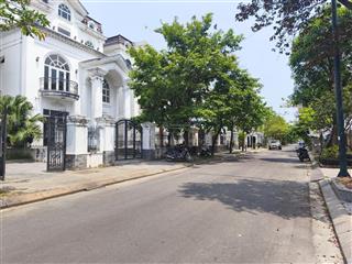 Biệt thự phú mỹ an mẫu đơn lập 210m2 12.6 tỷ