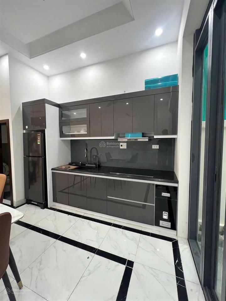 Bán biệt thự view đẹp tại san hô 8, 11 tỷ vnd, 70m2, 4pn, 3wc, uy tín