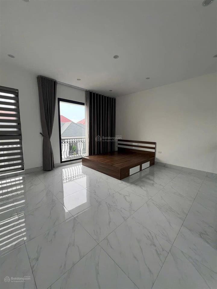 Bán biệt thự view đẹp tại san hô 8, 11 tỷ vnd, 70m2, 4pn, 3wc, uy tín