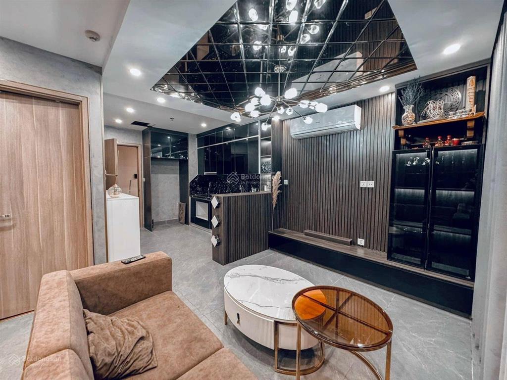 Cần bán gấp căn hộ 3n + 2vs, phân khu sakura tòa sa3, vinhomes smart city