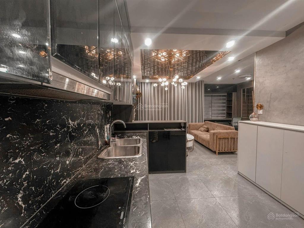 Cần bán gấp căn hộ 3n + 2vs, phân khu sakura tòa sa3, vinhomes smart city