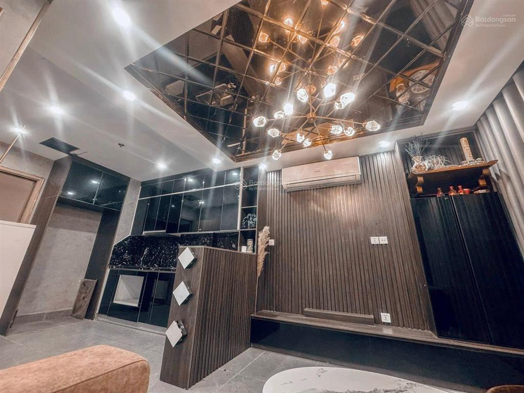 Cần bán gấp căn hộ 3n + 2vs, phân khu sakura tòa sa3, vinhomes smart city