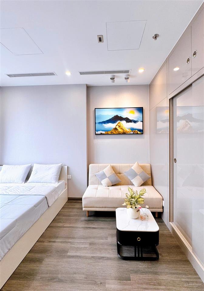 Studio tòa tonkin 1  28.6m2, 2.3 tỷ, chính chủ cần bán gấp vinhomes smart city rẻ nhất thị trường