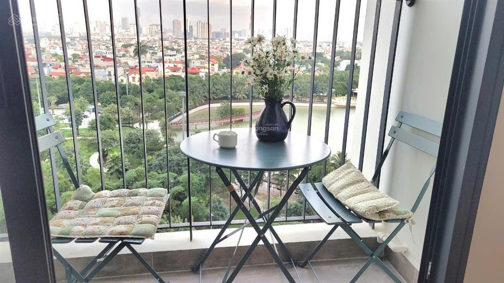 Bán căn 2n2  vs, dt 62m2 tòa i1, 4,6 tỷ, view hồ, imperia smart city tây mỗ