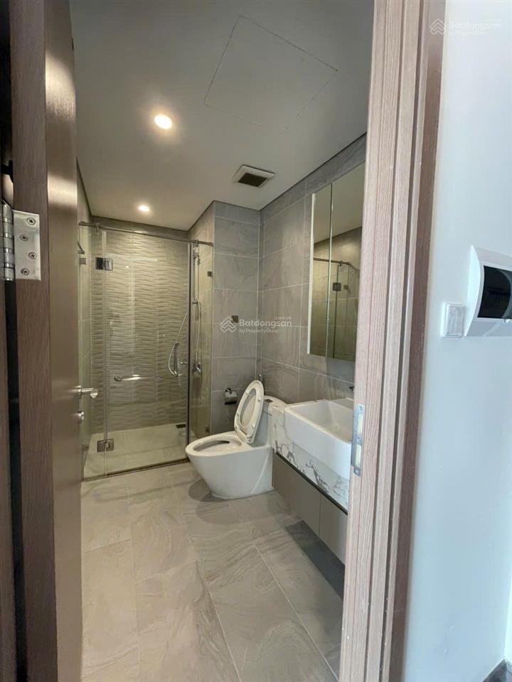 Cần bán gấp căn hộ 2n2vs dấu bếp tòa tk1, diện tích 61m2, 4,8tỷ, tonkin 1  vinhomes smart city
