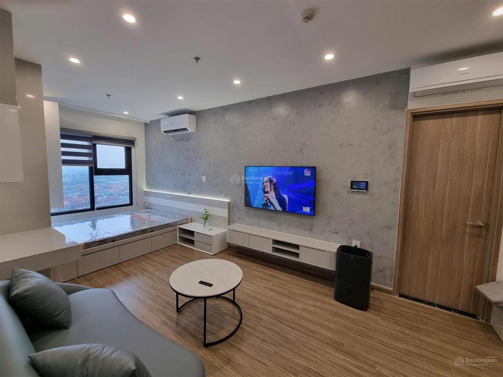 Giá thật căn studio 31.8m2 nhà đủ đồ đẹp, 2 tỷ 100, khu cao cấp vin smart city