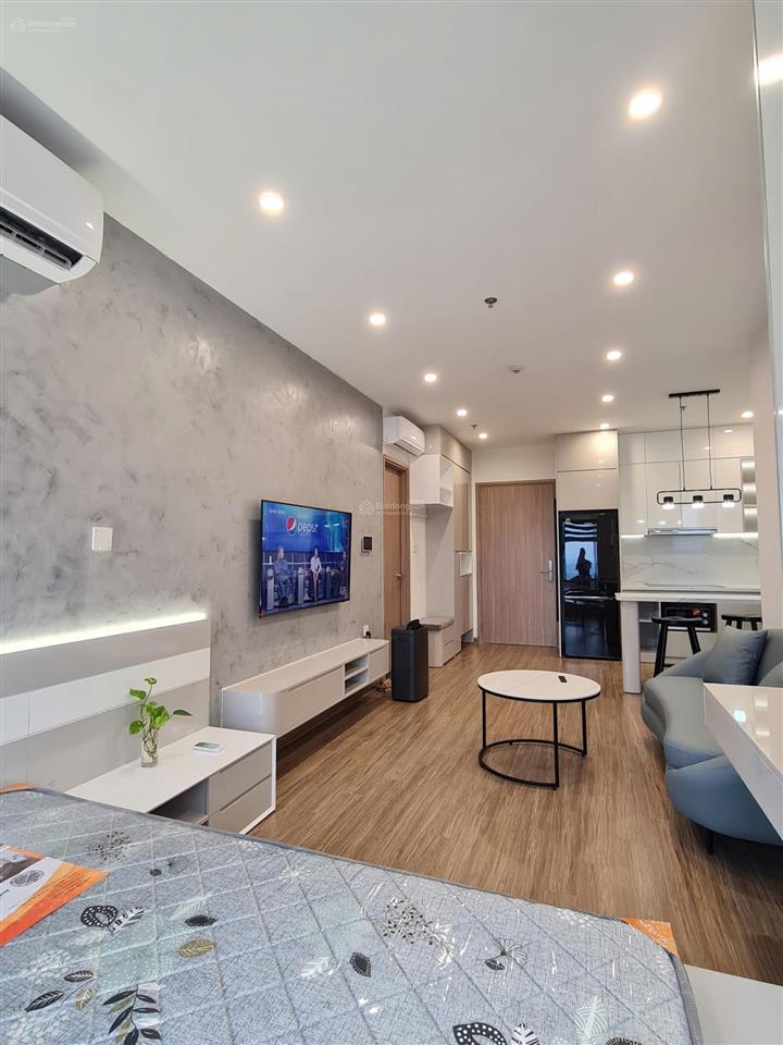 Giá thật căn studio 31.8m2 nhà đủ đồ đẹp, 2 tỷ 100, khu cao cấp vin smart city