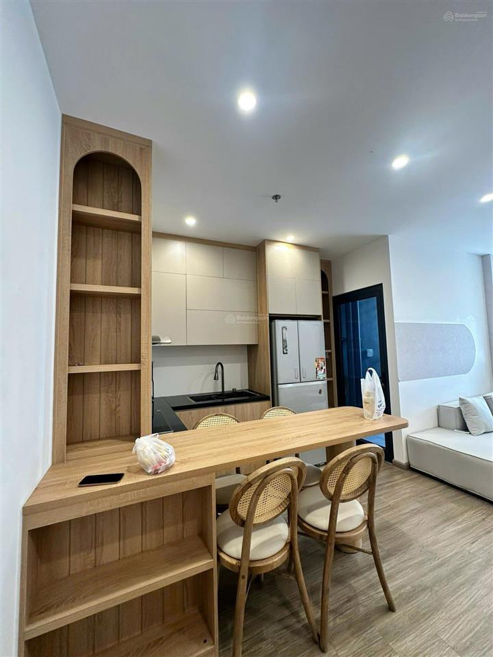 Mình chính chủ bán lỗ 1pn+1, 43m, 2 tỷ 630 cùng 01 căn stu 31.8m, 2tỷ (full đồ mới 100%) vin smart