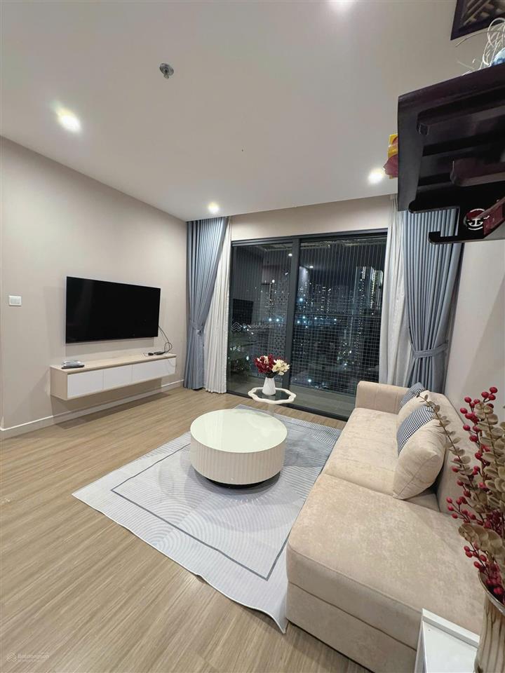 Bán lỗ căn 3pn  80m2, 4.65 tỷ, đủ đồ (chính chủ) vinhomes smart city tòa mới bàn giao