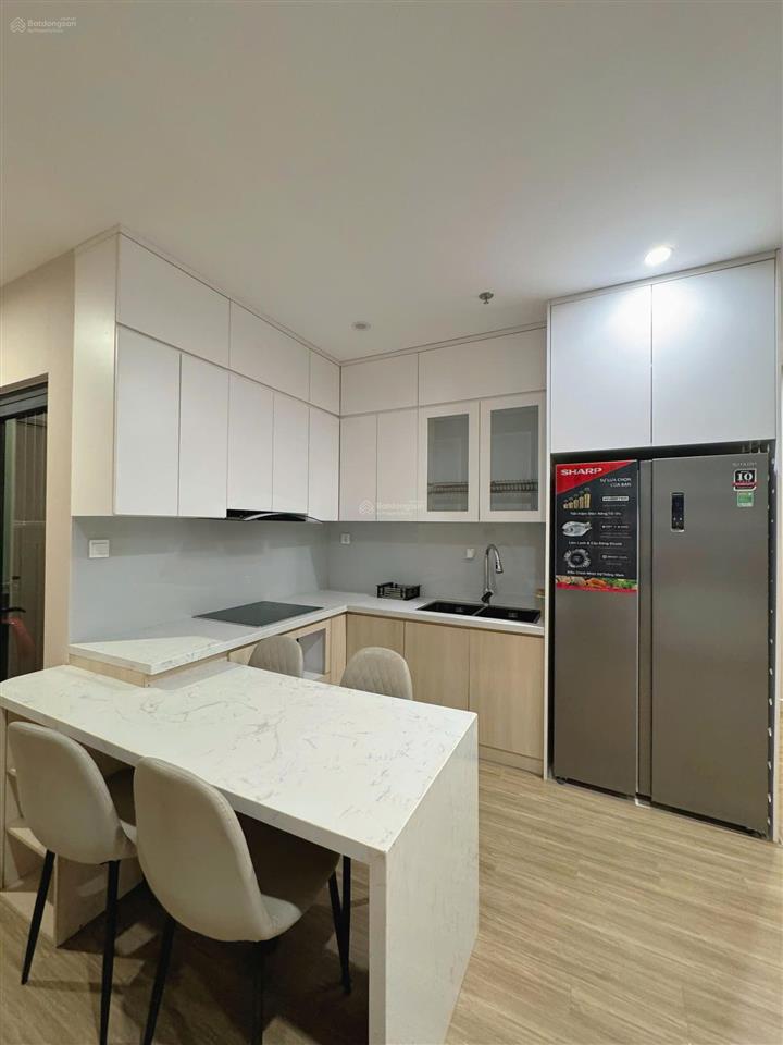 Bán lỗ căn 3pn  80m2, 4.65 tỷ, đủ đồ (chính chủ) vinhomes smart city tòa mới bàn giao