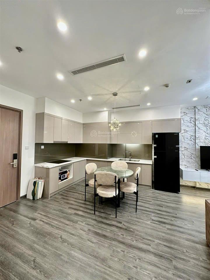 Cắt lỗ sâu tòa cao cấp tonkin1, 2pn  2vs, dt 65m2, 4.5 tỷ, kđt vinhomes smart city