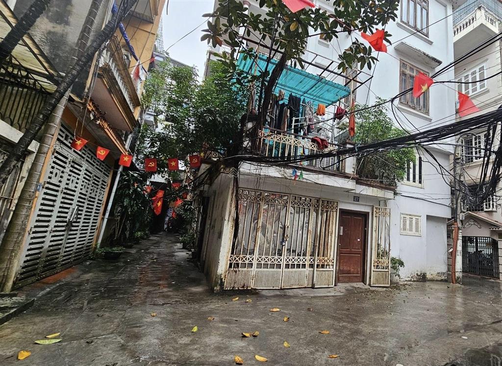 Bán đất tại tô vĩnh diện,77m2 mặt tiền 8.5m lô góc oto tránh.