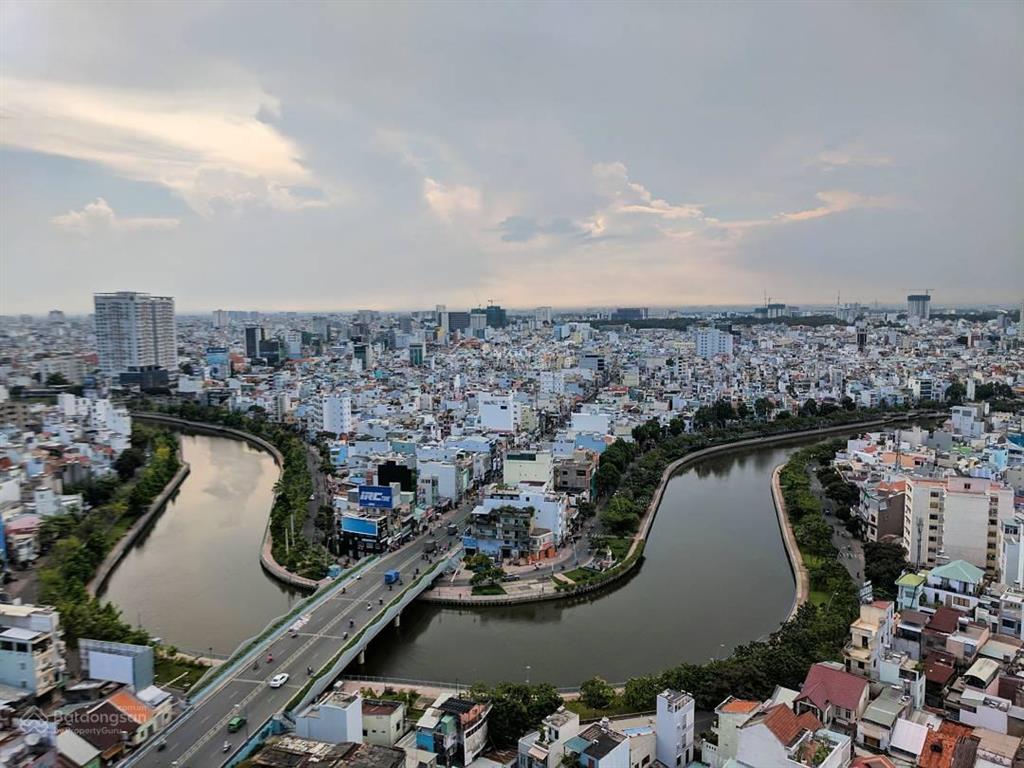 Nhà đường hoàng sa, phường tân định, quận 1, 3 tầng, lô góc, hẻm thông, 50 m2 chỉ 7,9 tỷ, 160 tr/m2