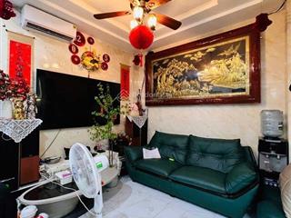 Nhà khu phan xích long, quận phú nhuận, 27m2 (3,7x8,5m) 3 tầng còn mới, hẻm thông, 5.8 tỷ