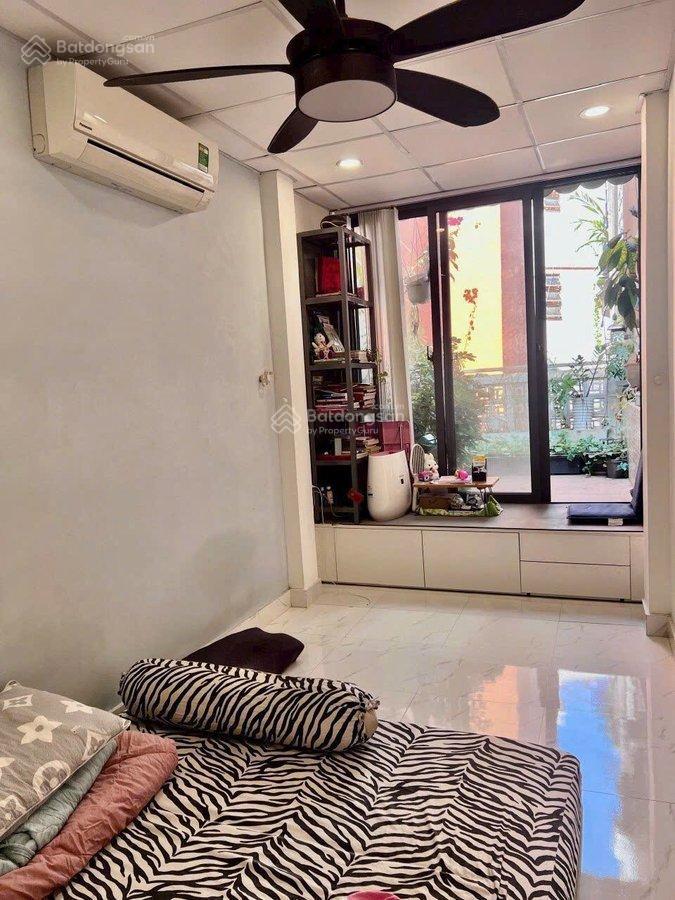 Bán nhà đường hoàng diệu, phú nhuận, 35m2 2 tầng chỉ 4,2 tỷ, rẻ nhất trong phân khúc