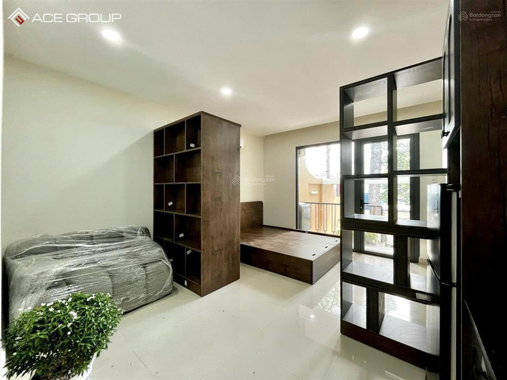 Bán nhà mặt tiền đường 3/2, quận 10, nhà mới, 5 tầng, hđ thuê 60 tr/tháng, 4m x 18m, giá 26 tỷ.