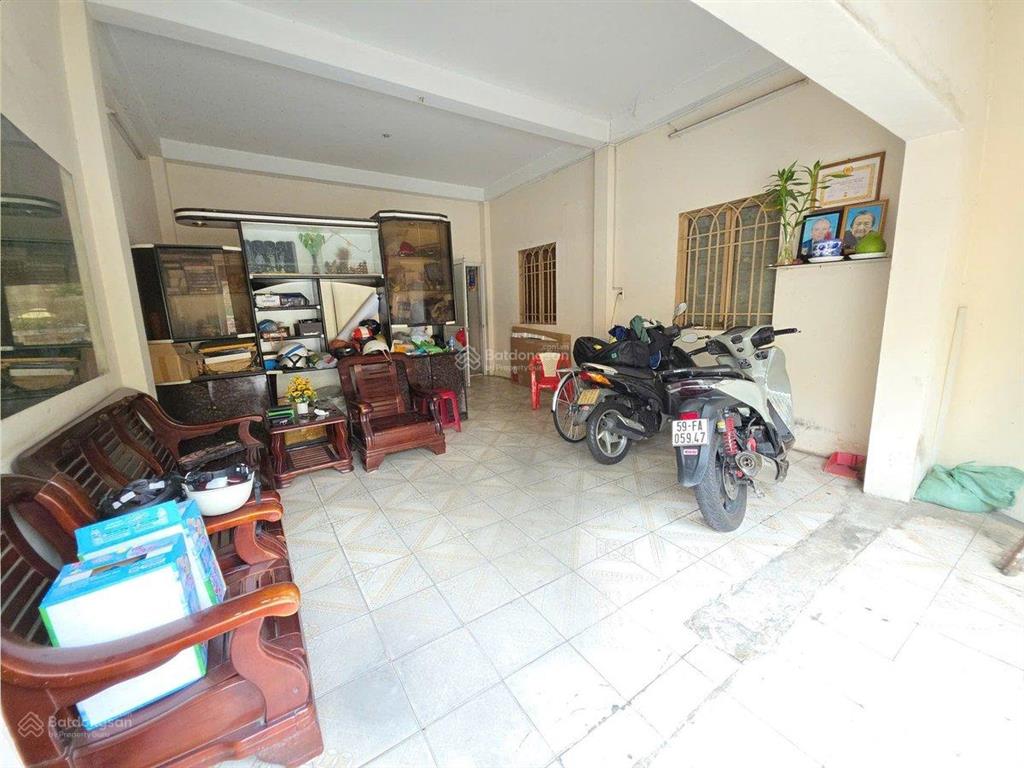 Bán nhà mặt tiền trần quốc toản quận 3, căn góc, 52m2, giá cực tốt chỉ 20 tỷ