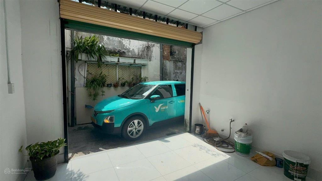 Bán nhà cấp 4 gần chợ tân định, quận 1, hẻm xe hơi, diện tích lớn 90m2, giá rẻ chỉ 16 tỷ