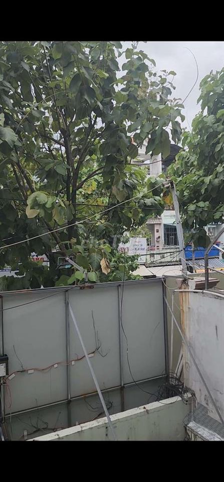 Cho Thuê Phòng Lầu Có Ban Công Vành đai