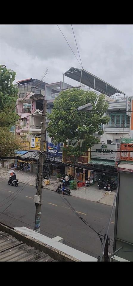Cho Thuê Phòng Lầu Có Ban Công Vành đai