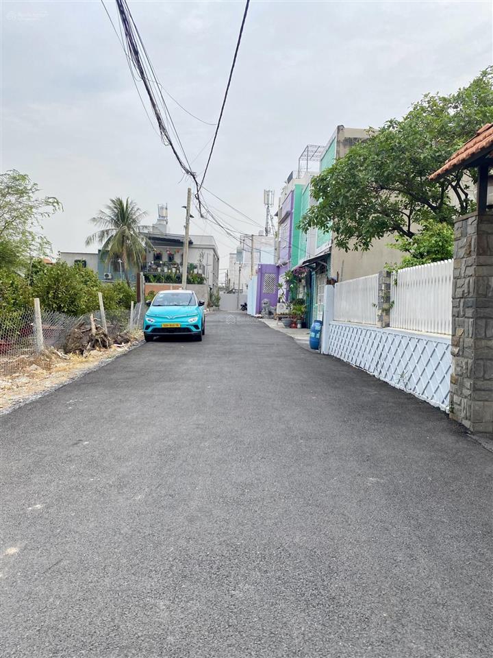 Chỉ 4.9 tỷ đất linh đông gần vành đai 2, dt 55m2 (4.2x14m), đường xe hơi
