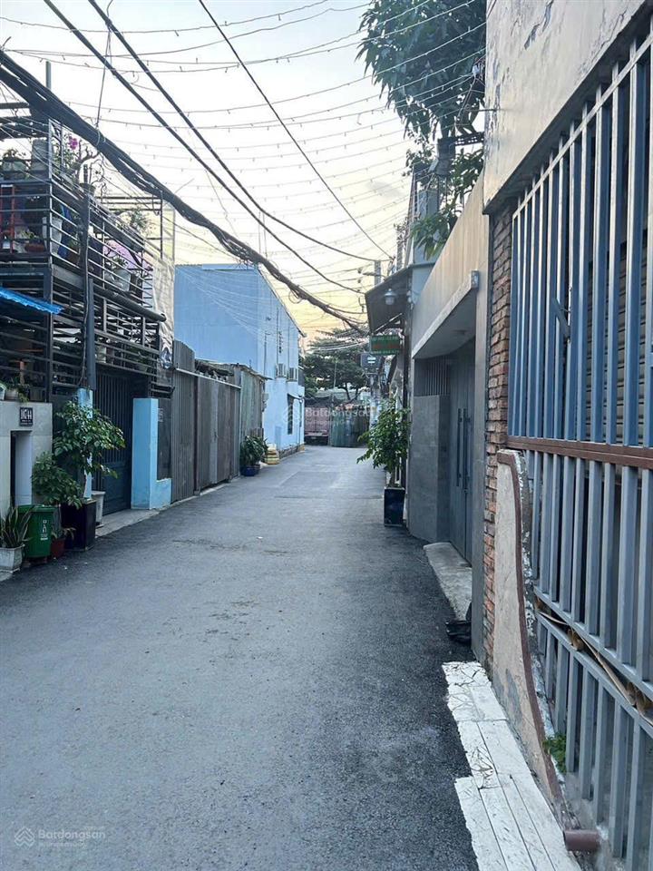 Giá tham khảo tốt trong khu vực hiệp bình chánh thủ đức  60m2 đường xe tải sát chợ  6,8 tỷ