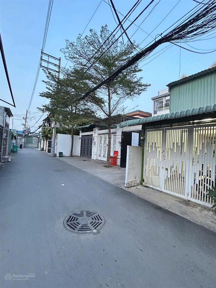 Giá tham khảo tốt trong khu vực hiệp bình chánh thủ đức  60m2 đường xe tải sát chợ  6,8 tỷ