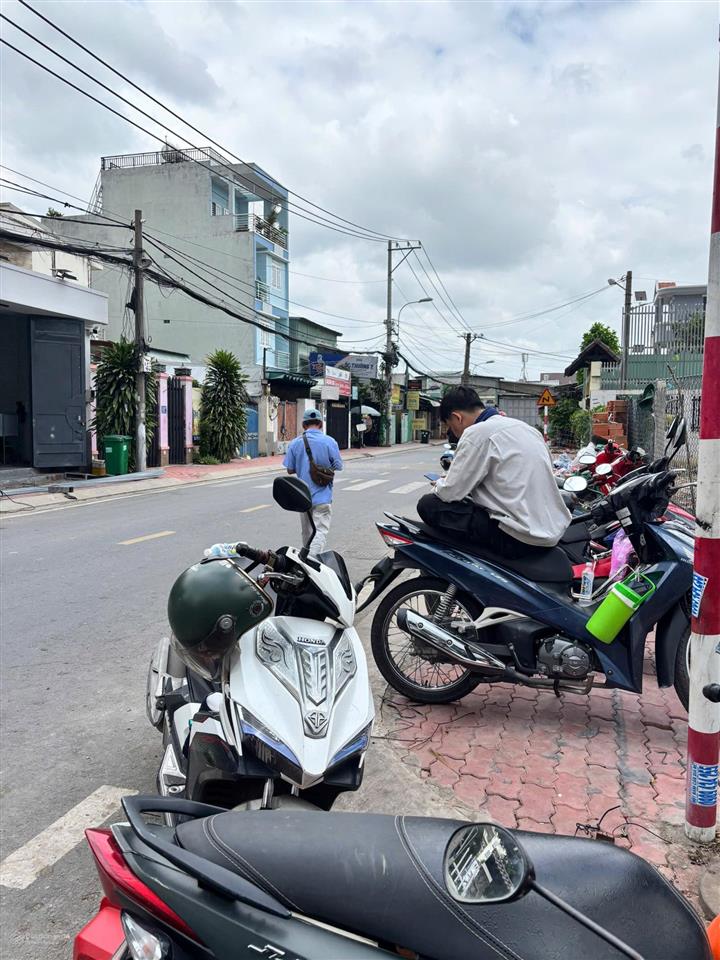 Đất mặt tiền kinh doanh sầm uất chỉ 7 tỷ 290, sát với đường linh đông thủ đức