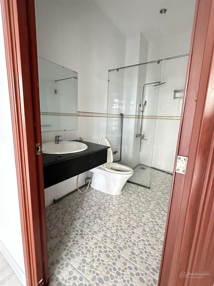 Nhà 4 tầng 106.7m2, 5x21m, mặt tiền kinh doanh hiệp bình thủ đức