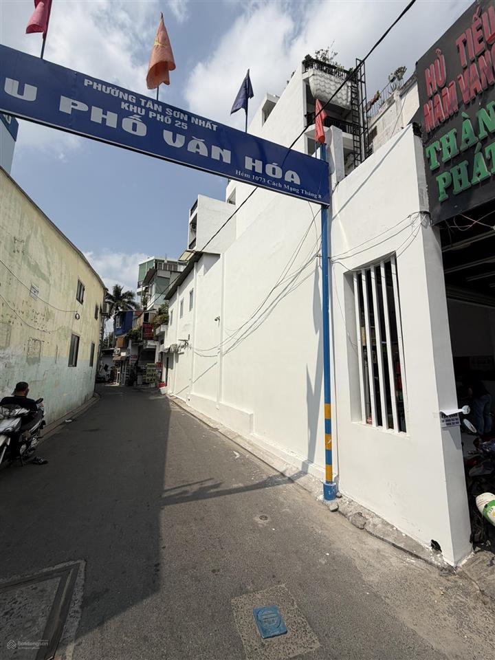 Bán nhà mt 1075 cmt8  giá 17,5 tỷ  dt 87,3 m2