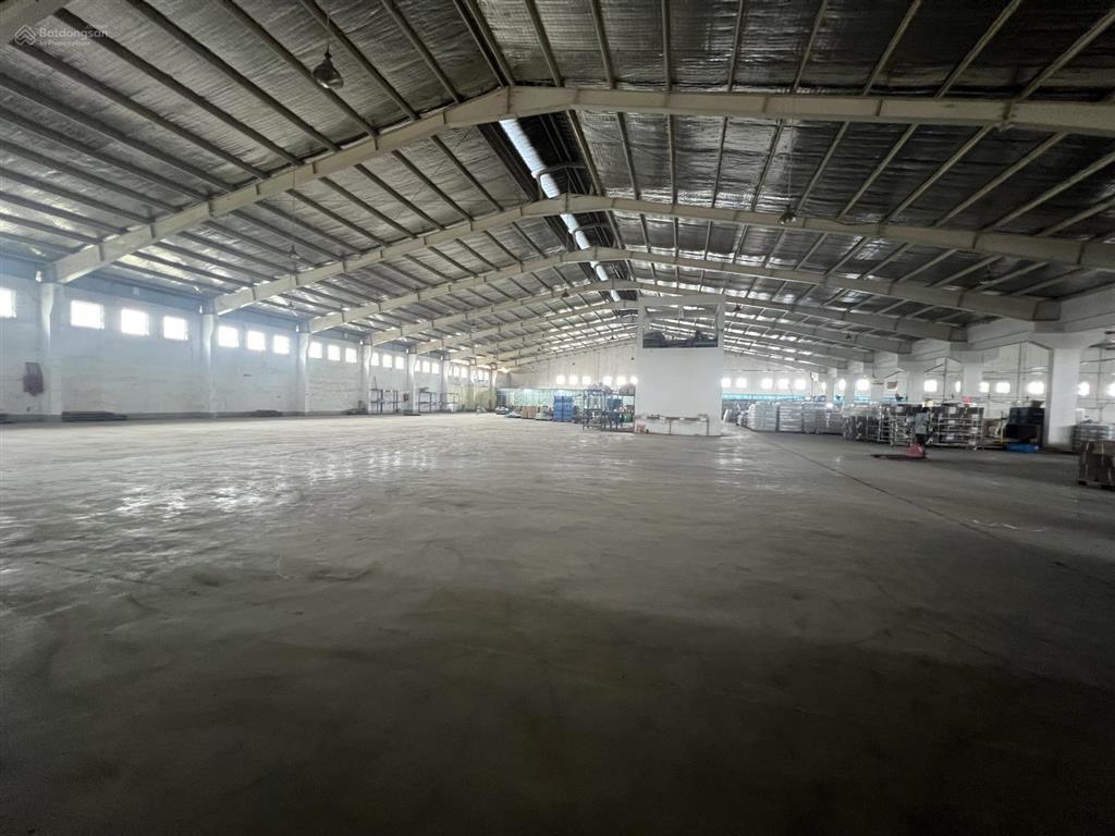 Cho thuê kho xưởng diện tích 7700m2 kcn cát lái tp hồ chí minh