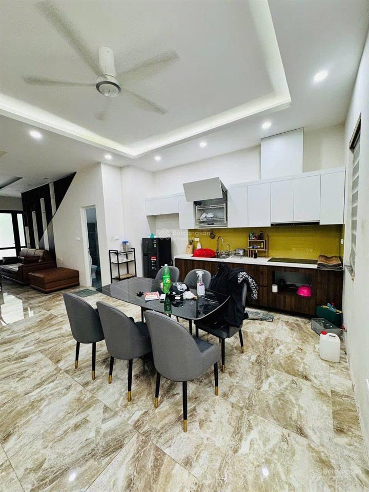 La casta văn phú 73m2 mt 5,4m, đồ gỗ cao cấp, giá 2x tỷ