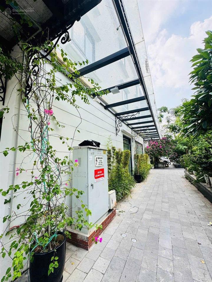 La casta văn phú 73m2 mt 5,4m, đồ gỗ cao cấp, giá 2x tỷ