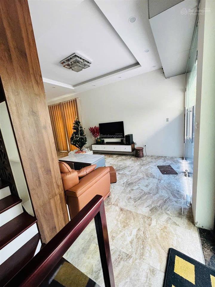 La casta văn phú 73m2 mt 5,4m, đồ gỗ cao cấp, giá nhỉnh 20 tỷ