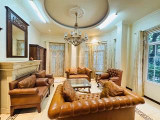 Bđs để đời  cơ hội vàng! biệt thự làng việt kiều châu âu chỉ hơn 40 tỷ hoàn thiện đẹp ....