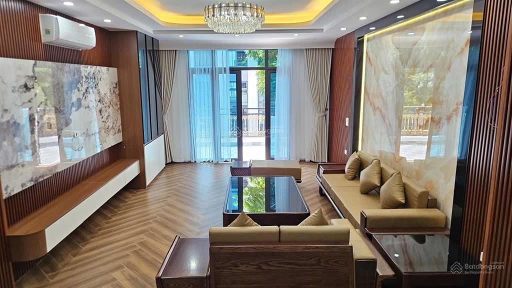 Hiếm!!! 24 tỷ nhà mới  liền kề kđt văn phú  90m kinh doanh  thang máy