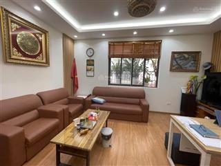 Ngộp giảm 5 tỷ!! liền kề việt kiều châu âu  mỗ lao  kinh doanh  view hồ điều hòa