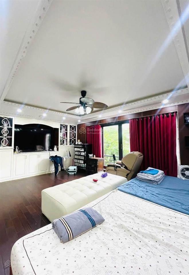 Biệt thự nhà vườn pandora thanh xuân  full nội thất + thang máy sịn....
